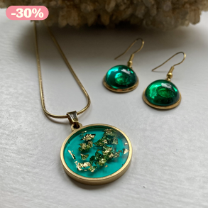 Áttetsző zöld és arany