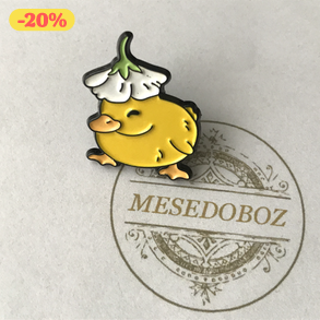 Kacsa virág alatt - vidám kitűző