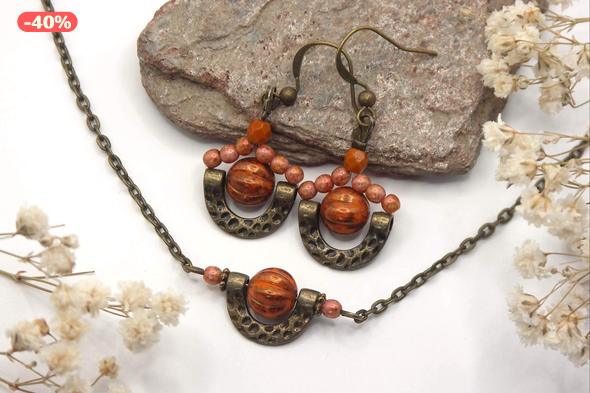 Nyaklánc és fülbevaló szett foltos sütőtöksárga cseh üveggöngyökből, félköríves formákban – Pumpkin Spice