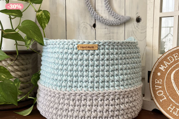Kék-szürke horgolt kosár