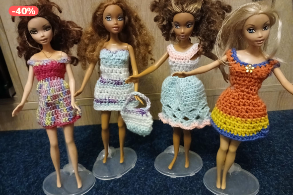 Horgolt babaruhacsomag. Kézzel készült. Új. 4 db-os csomag