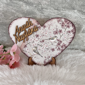 Madaras szív anyák napjára