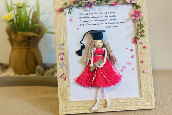 Ballagási ajándék- Ballagó diák képkeretben 