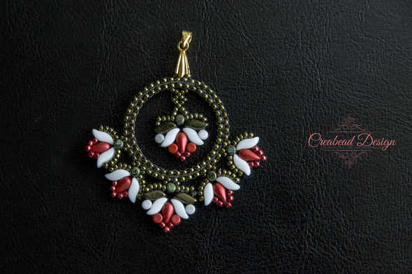 Creabead Design trikolor karika medál matyó stílusú díszekkel