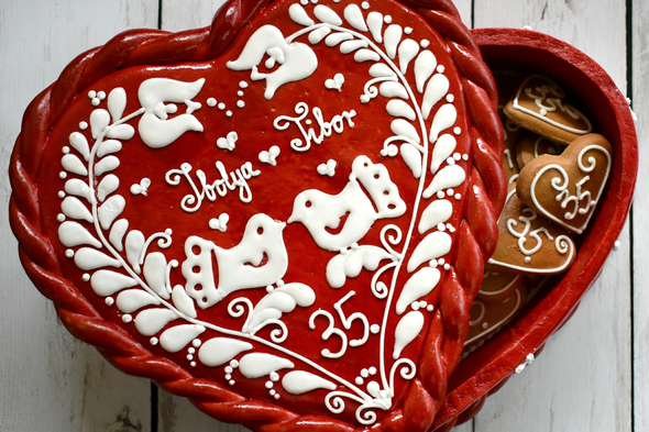 Mézeskalács szív doboz madárkás