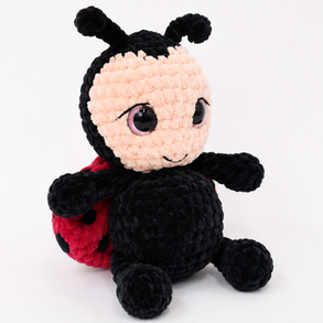 Katicabogár horgolt amigurumi figura