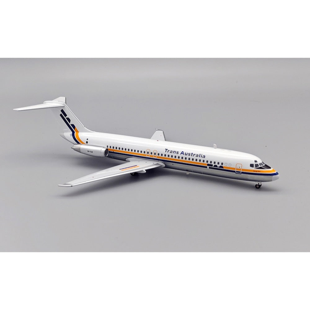 Image of In Flight 1/200 Trans Australia Airlines - TAA Douglas DC-9-31 VH-TJR