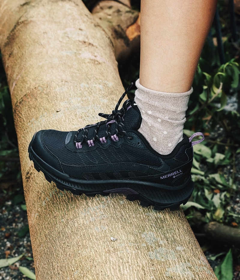 Merrell Speed Strike i svart och lila till dam