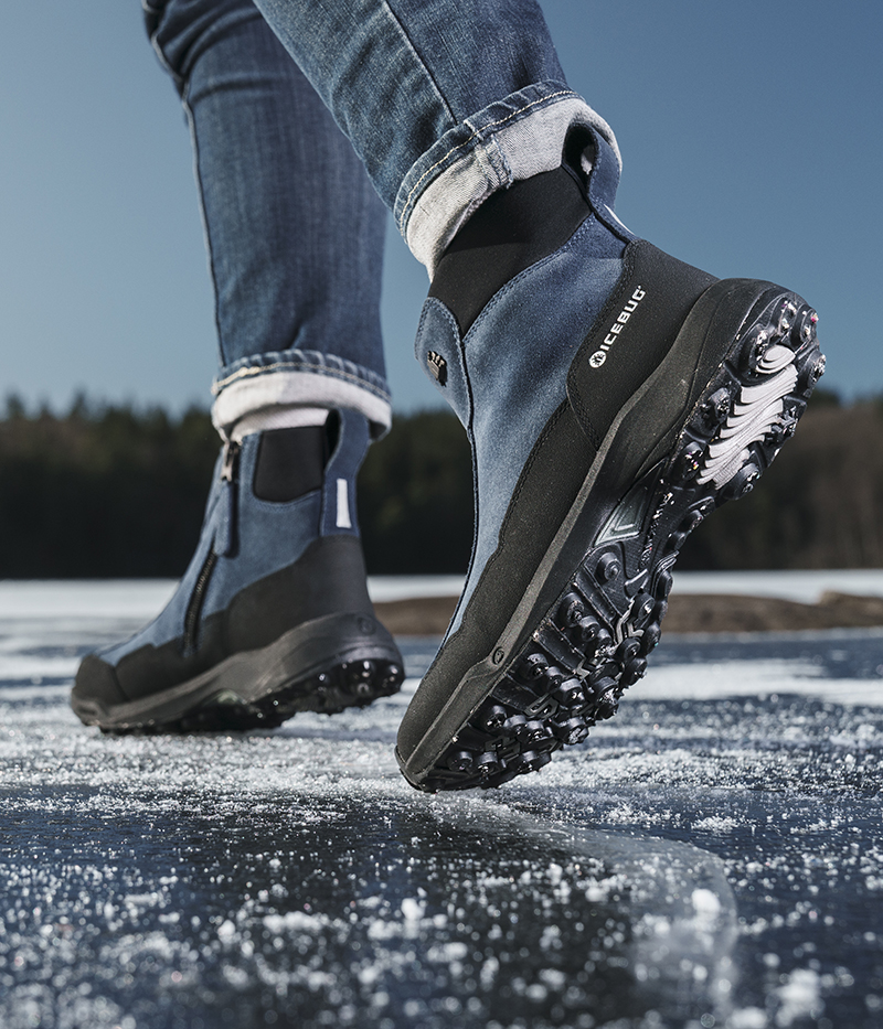 Kängorna Metro2 med BUGrip i blått och svart