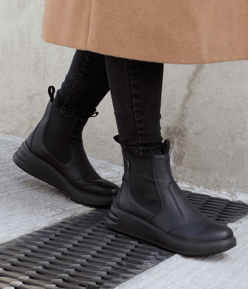 Skor till kampanjpris resten av månaden