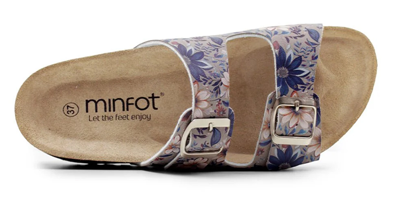 Nya sandalerna Summer i beige med blå blommor