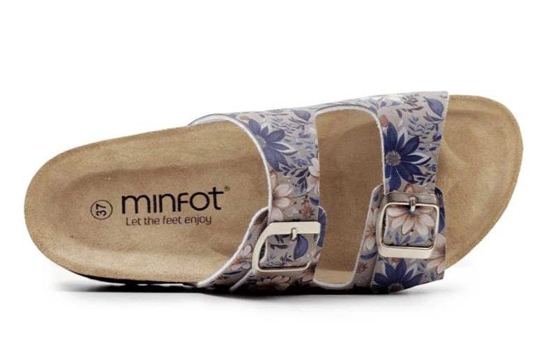 Våra klassiska sandaler finns i flera olika modeller, färger och mönster