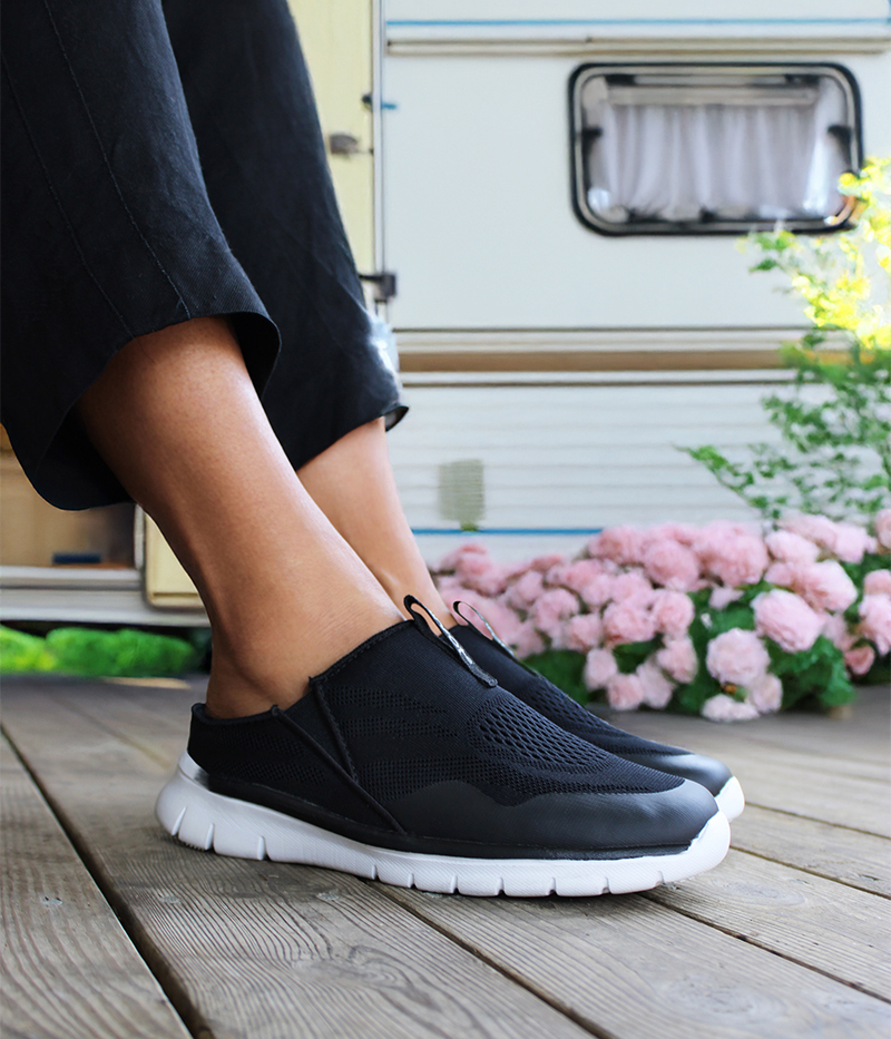 Minfot Easy Step-In i färgen svart