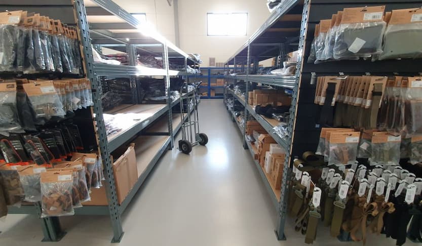 Hyllyjärjestelmä valmistuu