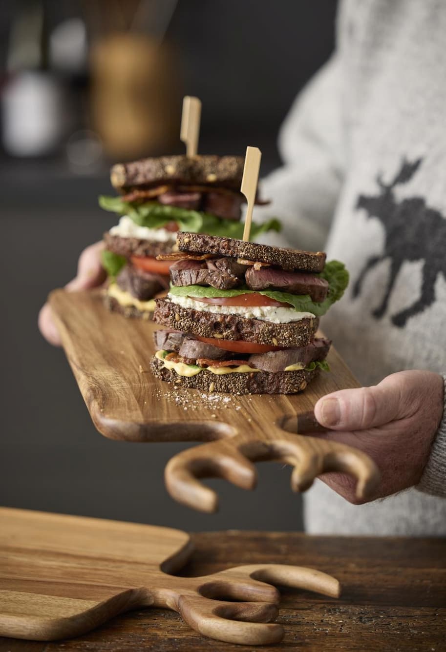 HOLM skjærebrett med gevir