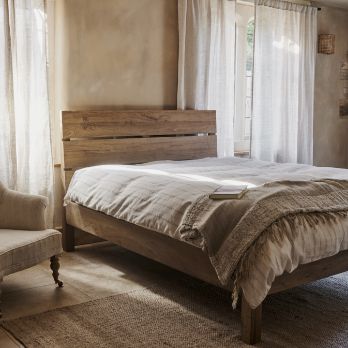 Iya Reclaimed Bed