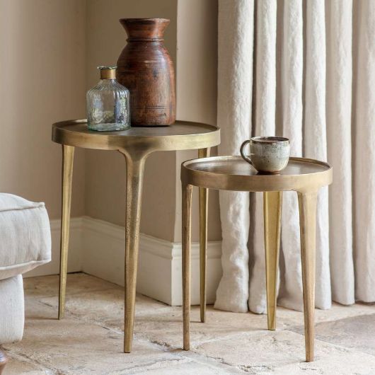 Rohia Cast Metal Table