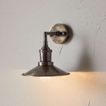 Najja Brass Wall Lamp