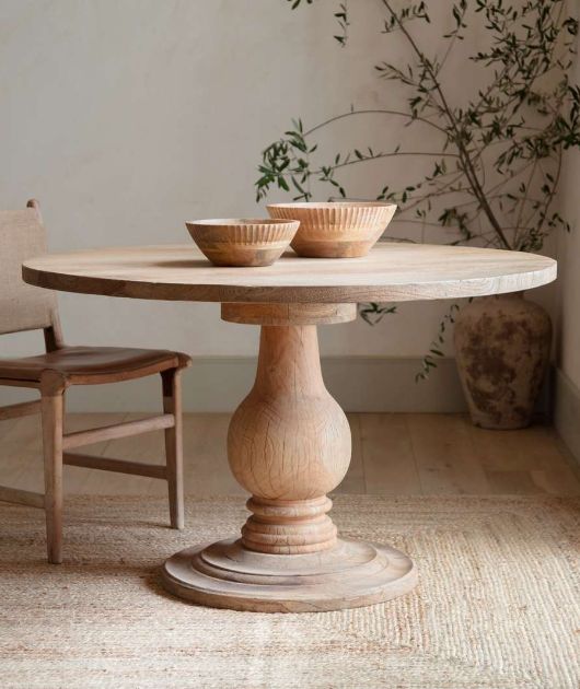 Laya Round Table