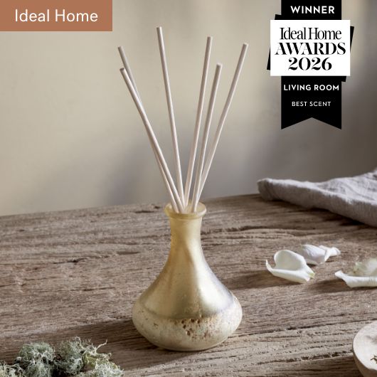 Oakmoss & Rose Scented Reed Diffuser