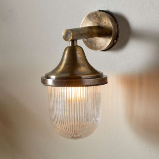 Magola Outdoor Wall Lamp