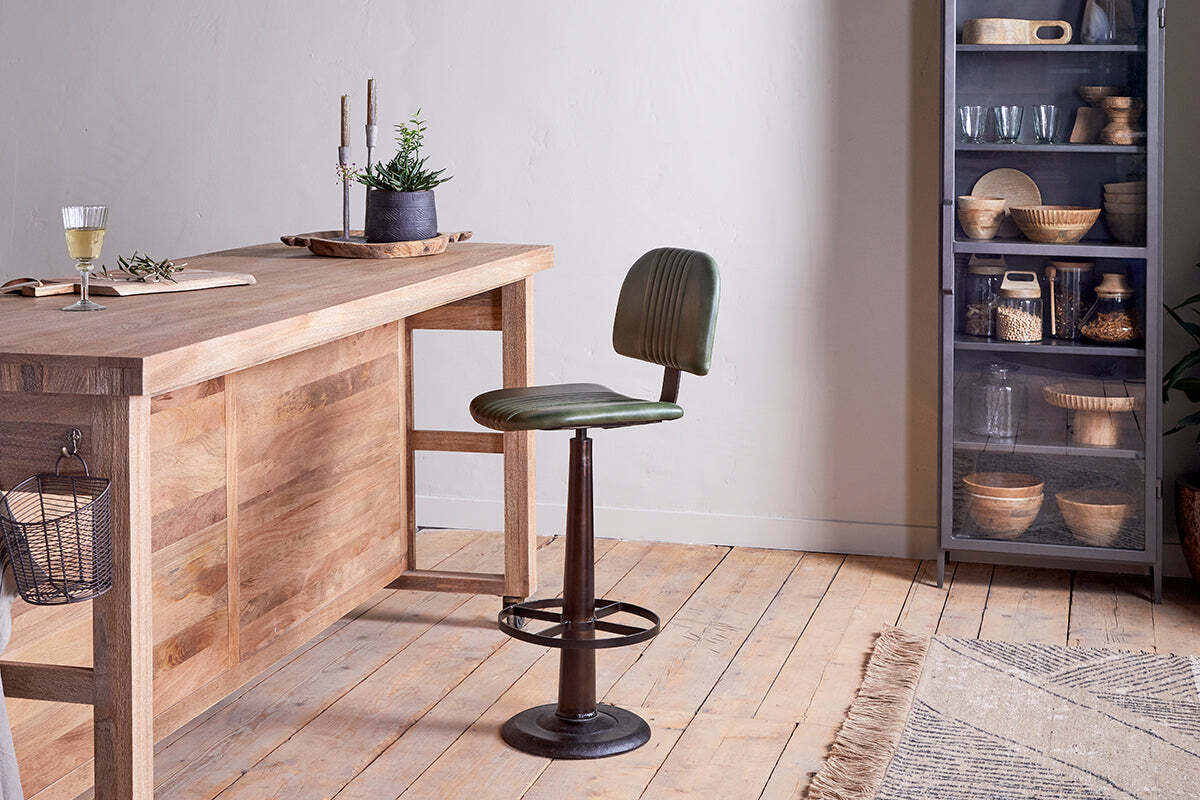 Image of Narwana Bar Chair - Rich Green