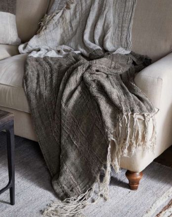 Munir Linen Throw