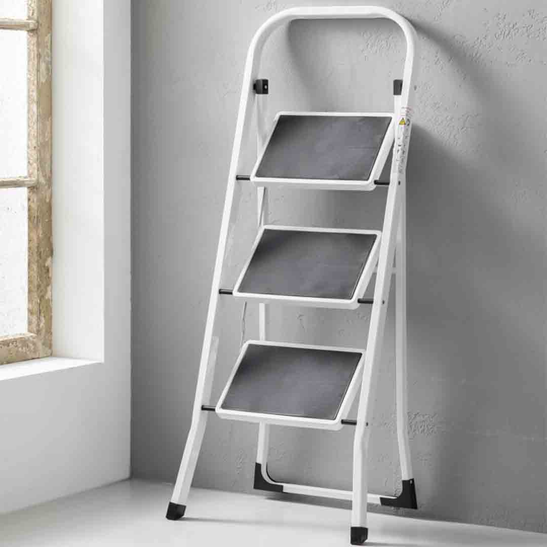 Trittleiter 3-stufig, 150kg Belastbarkeit