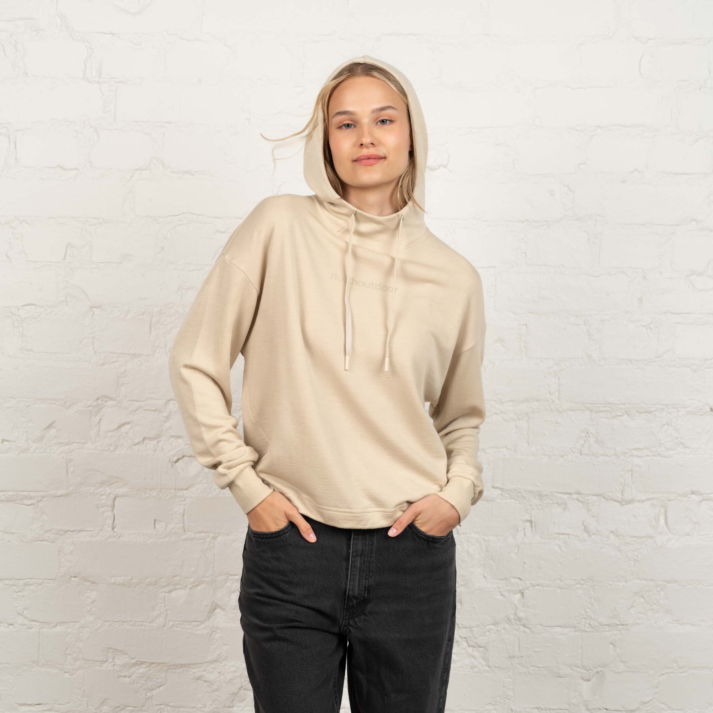 Image of All day 260 naisten cropattu merinohuppari Edla - manteli