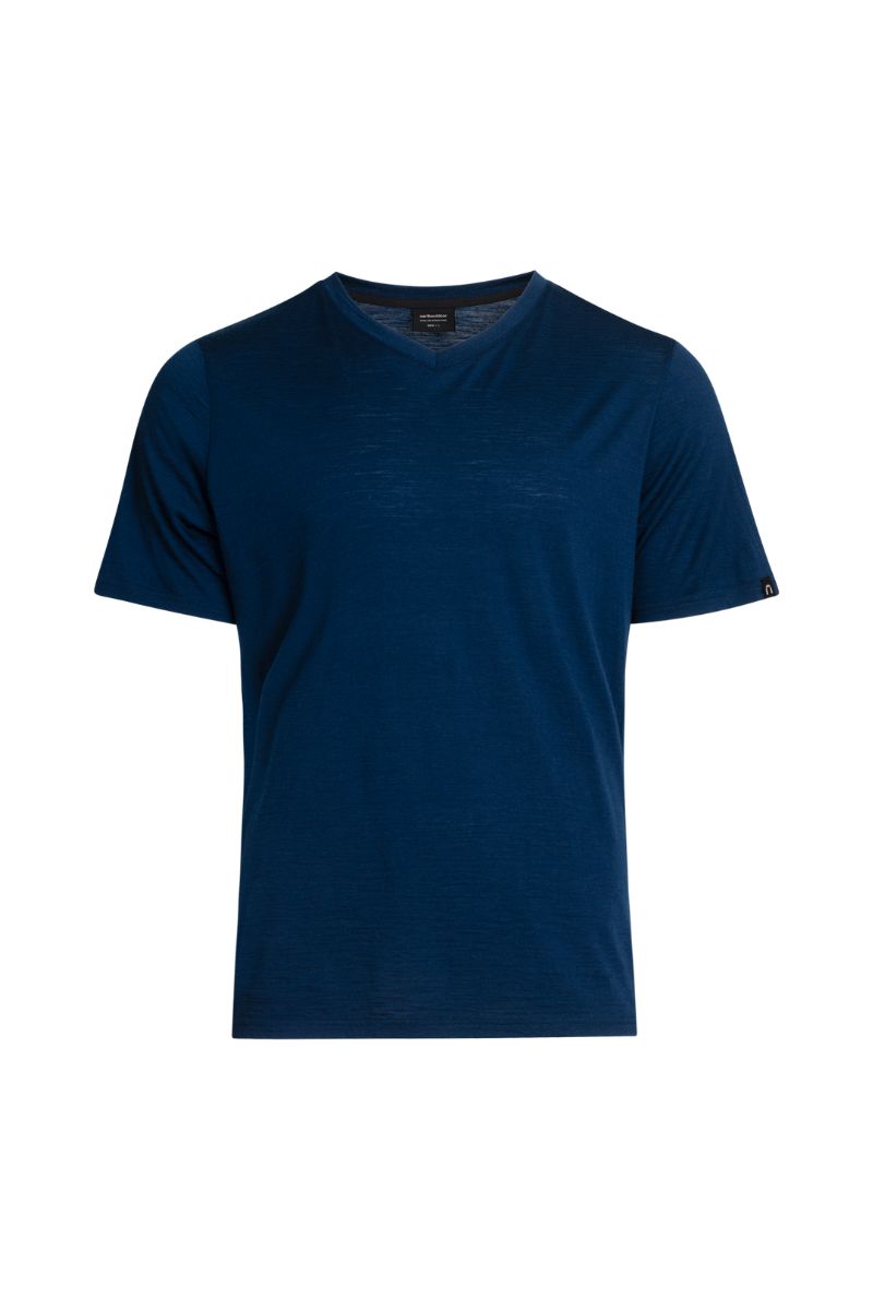 Merino wool t-shirt with v-neck for men