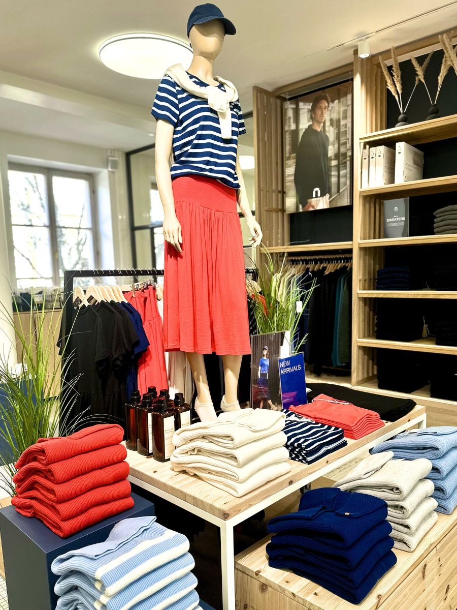 Helsingin Brand Store myymäläaukioloajat.