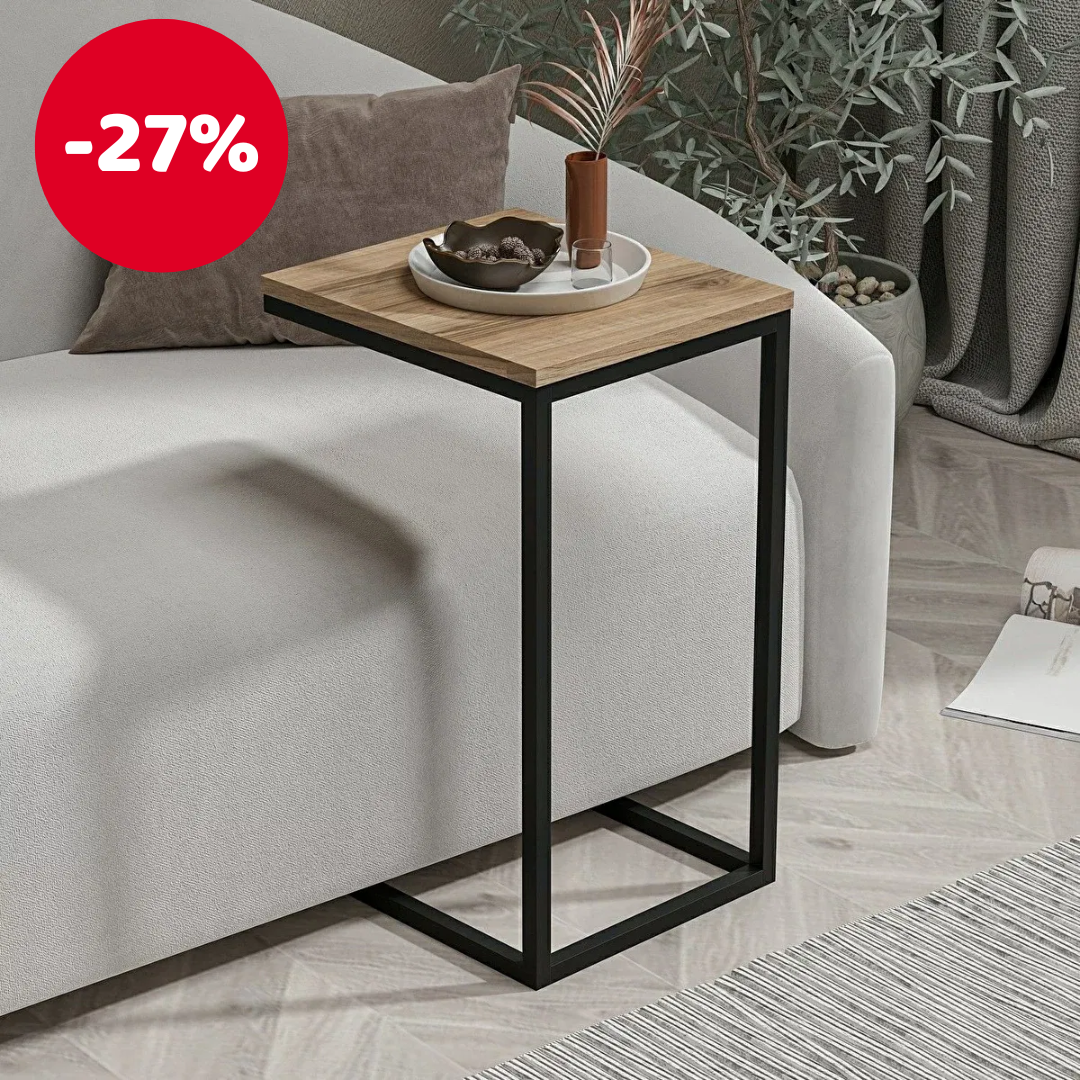 Príručný stolík Daniel (Orech)