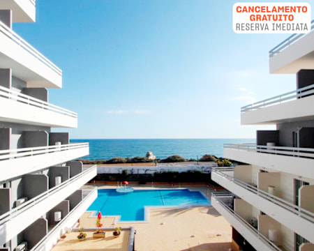 Hotel Luar - Portimão | Férias em Família em Frente à Praia dos Três Castelos & Opção Zoo de Lagos