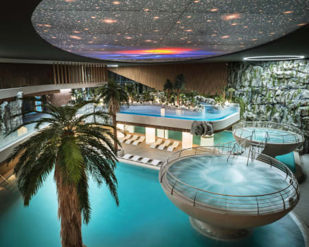 Golden Rock - Alambique Water Spa | Acesso ao Maior Spa do País para Dois! Fundão