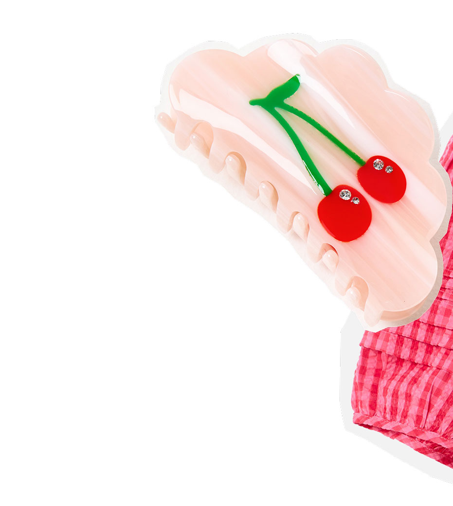 Maxine Cherry Resin Claw Clip
