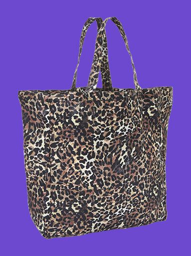 Große Strandtasche in Leo-Muster von Vivance.