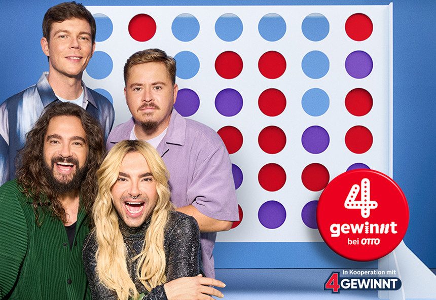 Tokio Hotel und "4 Gewinnt bei OTTO" im Hintergrund.