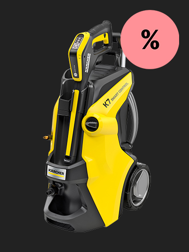 Gelber Kärcher Hochdruckreiniger mit rosa Prozentzeichen-Kreis.