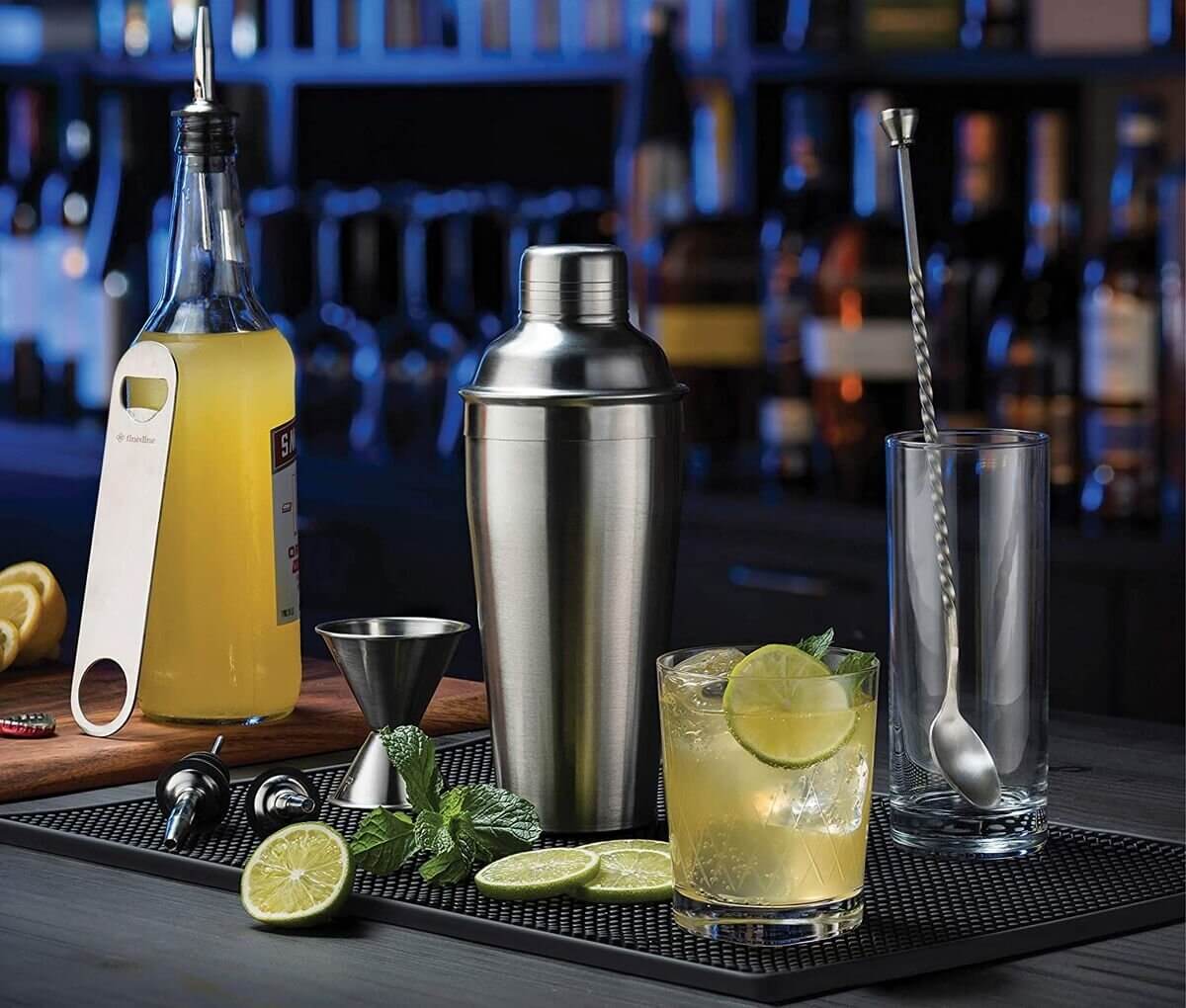 8 Piece Cocktail Shaker Set for Mixing Drinks