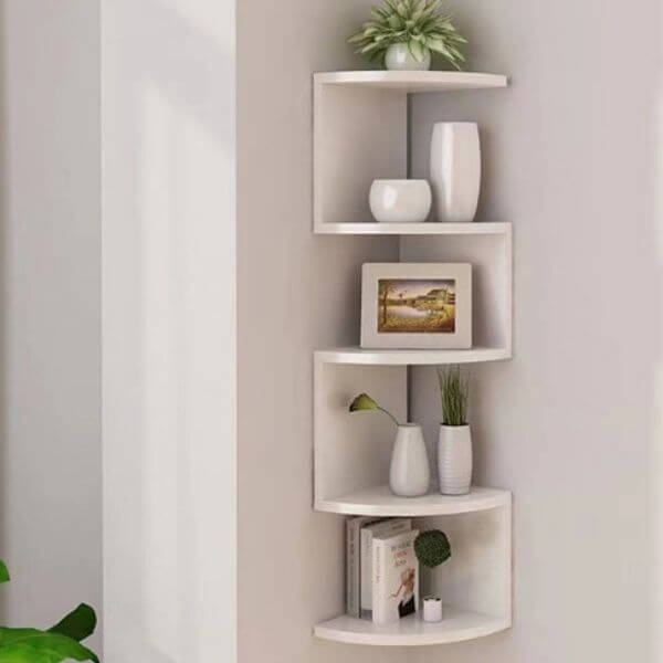 Single-Level Wall-Mounted Wooden Floating Shelf with Metal Support