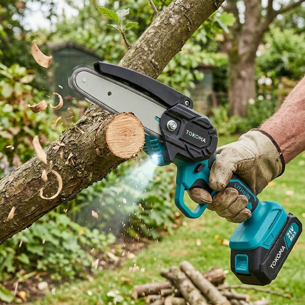 6-Inch Cordless Mini Lithium Electric Chainsaw