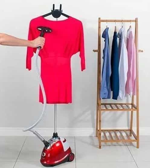 Garment Hanging Electric Ironing Steamer