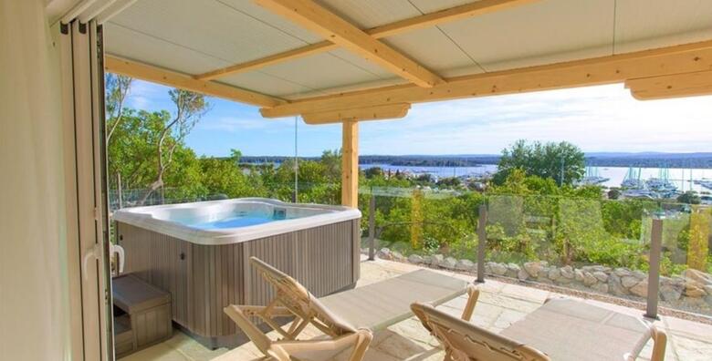 Luksuzne mobilne kućice Kanajt 4* - wellness uživanje na otoku Krku uz 1 ili više noćenja s doručkom za do 6 osoba uz korištenje 4 vrste sauna i jacuzzija