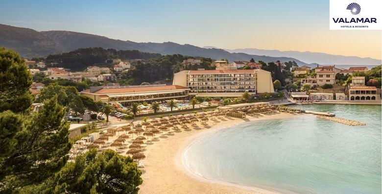 RAB, Valamar Padova Hotel 4* - 2 noćenja s polupansionom za 2 odraslih i 1 dijete ili 4 odraslih i 2 djece uz korištenje bazena i fitnessa