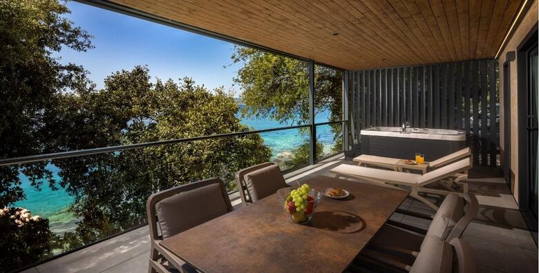 Adrialux Holiday mobilne kućice 4*, Kamp Selce - proljetni odmor od 2 noćenja za do 5 osoba u luksuznim mobilnim kućicama uz korištenje bazena i poklon dobrodošlice