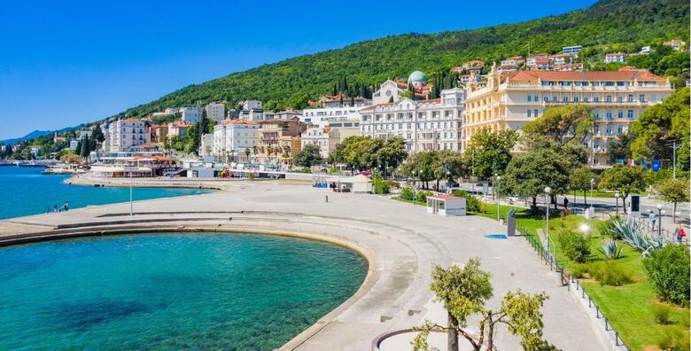 Opatija, Hotel Bristol 4* - prošetajte biserom Jadrana uz 1 ili više noćenja s polupansionom za dvoje + gratis paket za 1 dijete do 5,99 godina