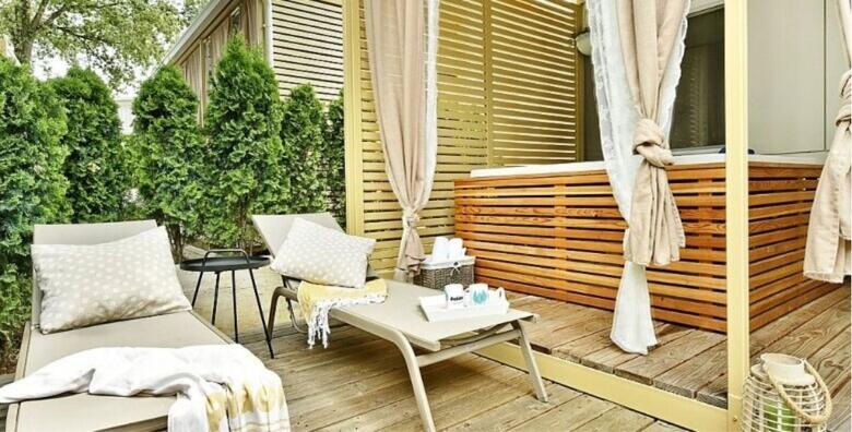 FUNTANA, ISTRA - ne propustite luksuzni odmor uz 2 ili 3 noćenja za do 4 osobe u Deluxe mobilnoj kućici s jacuzzijem u Polidor Camping Parku 4*