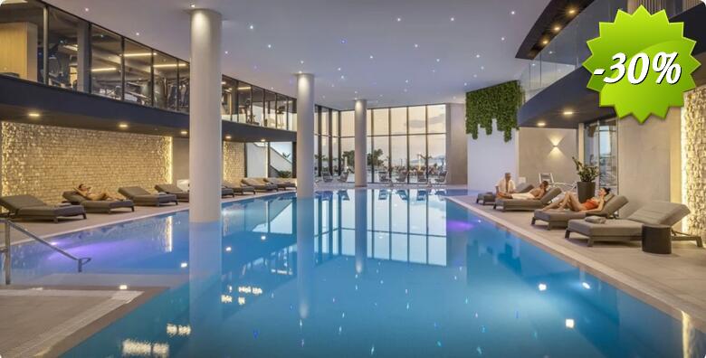 POSEBNA PONUDA! Proljeće u Khalani Hotelu 5* by Aminess - 2 noćenja s polupansionom za 2 osobe i 1 dijete ili 3. osobu uz korištenje bazena i wellness oaze