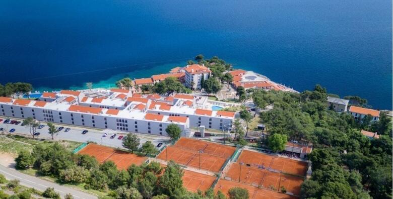 POSEBNA PONUDA! Ljetovanje u Vitality Hotelu Punta 4*, Veli Lošinj - 3 ili 7 noćenja s polupansionom za 2 odraslih i 1 dijete uz korištenje bazena, sauna te fitness centra