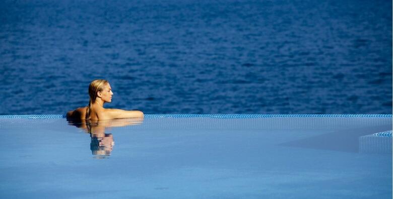 POSEBNA PONUDA! Ljeto u Vitality Hotelu Punta 4*, Veli Lošinj - 3 ili 7 noćenja s polupansionom za 2 odraslih i 1 dijete uz korištenje bazena, sauna te fitness centra